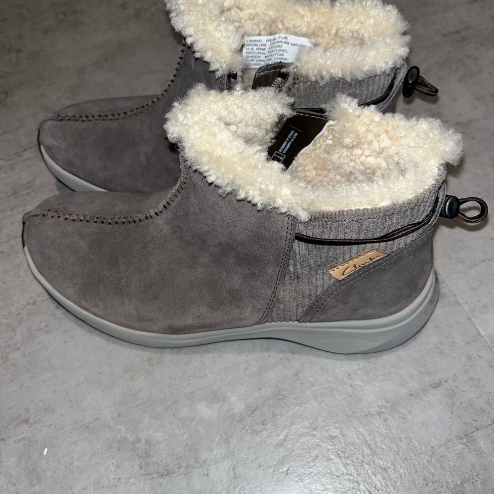 Clark wave walk boots women’s size 7.5